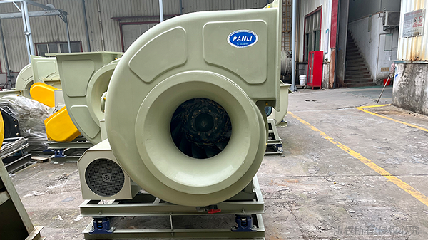 玻璃钢耐腐蚀风机厂家