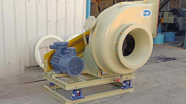 防腐耐酸碱玻璃钢风机