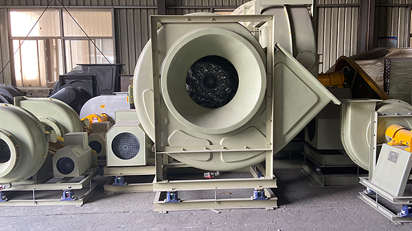 化工玻璃钢防腐风机厂家