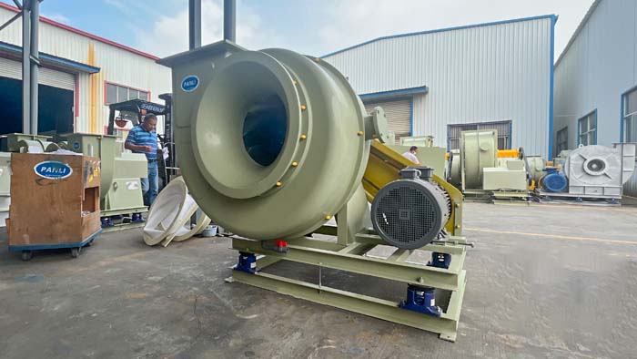 玻璃钢化工风机抽风能力和哪些因素有关？