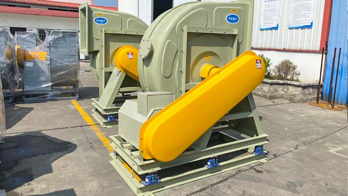 废气排放工厂需要如何选择玻璃钢离心通风机？