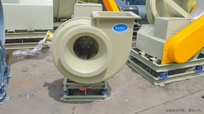 化工玻璃钢离心风机生产厂家