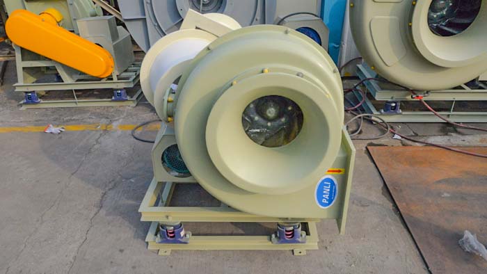 尾气玻璃钢风机生产厂家