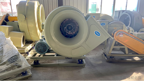 了解玻璃钢离心排风机的工作电压调整方法