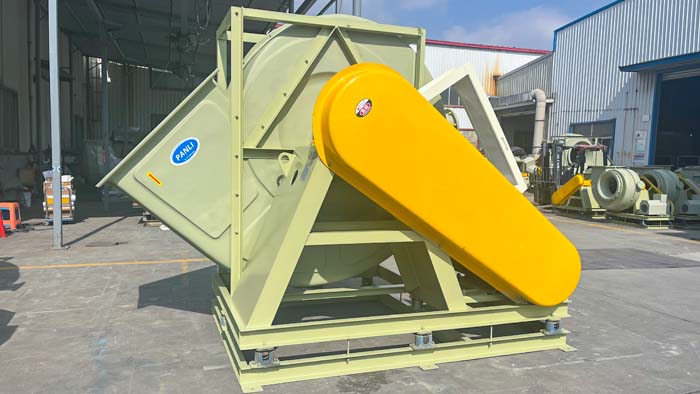 变频玻璃钢风机放在喷淋塔前面还是后面呢？