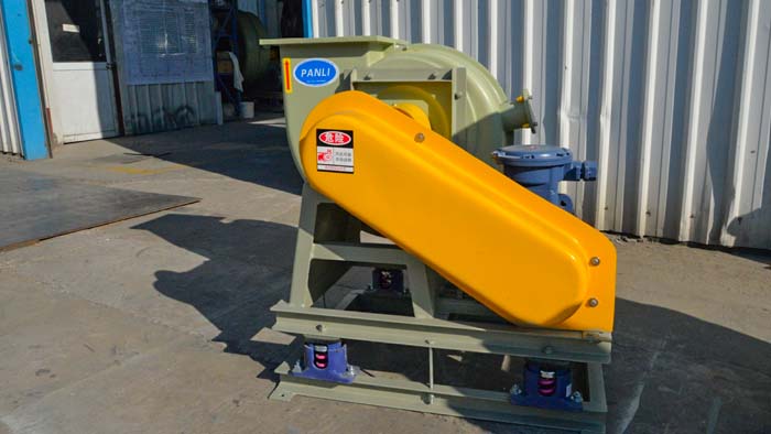 安装排气玻璃钢风机需要满足以下要求